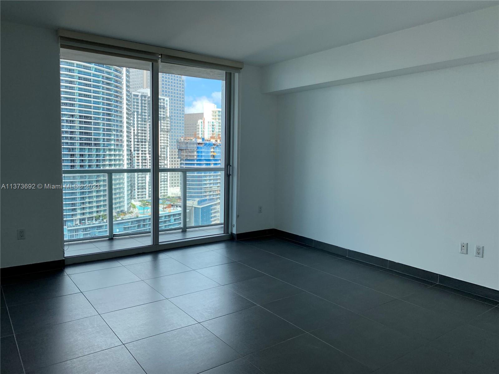 500 Brickell Ave # 3107