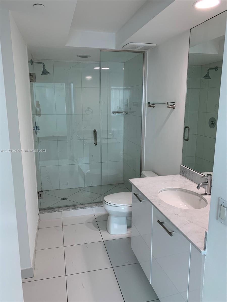 500 Brickell Ave # 3107