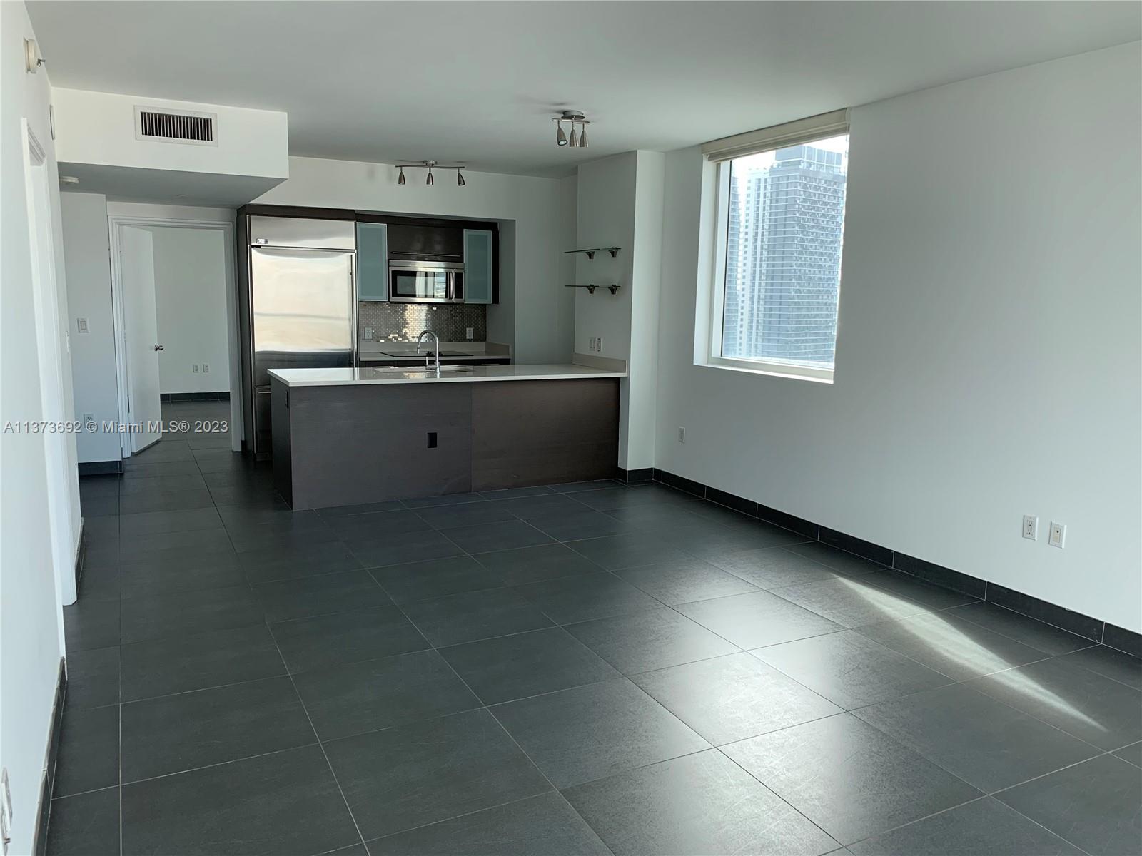 500 Brickell Ave # 3107