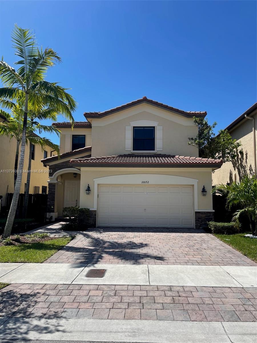 10072 NW 87th Ter