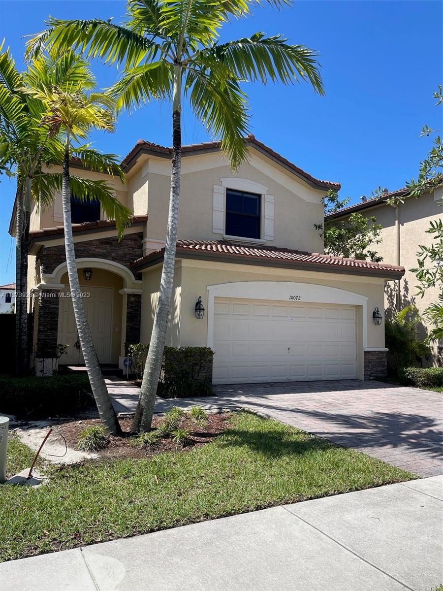 10072 NW 87th Ter