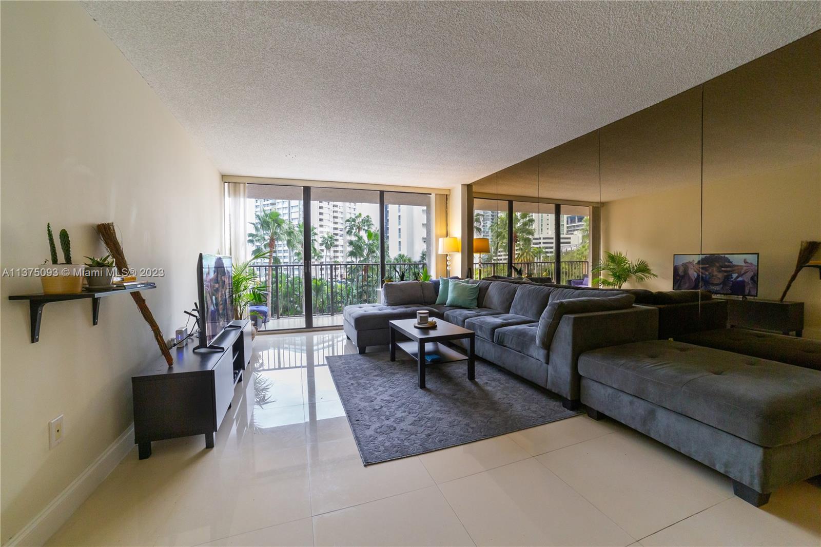 1450 Brickell Bay Dr # 311