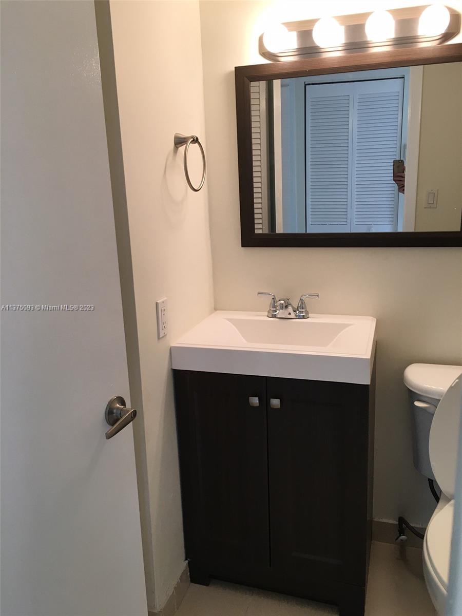 1450 Brickell Bay Dr # 311