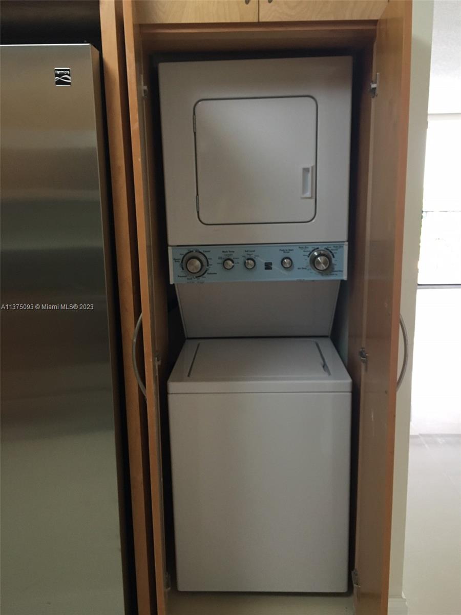 1450 Brickell Bay Dr # 311
