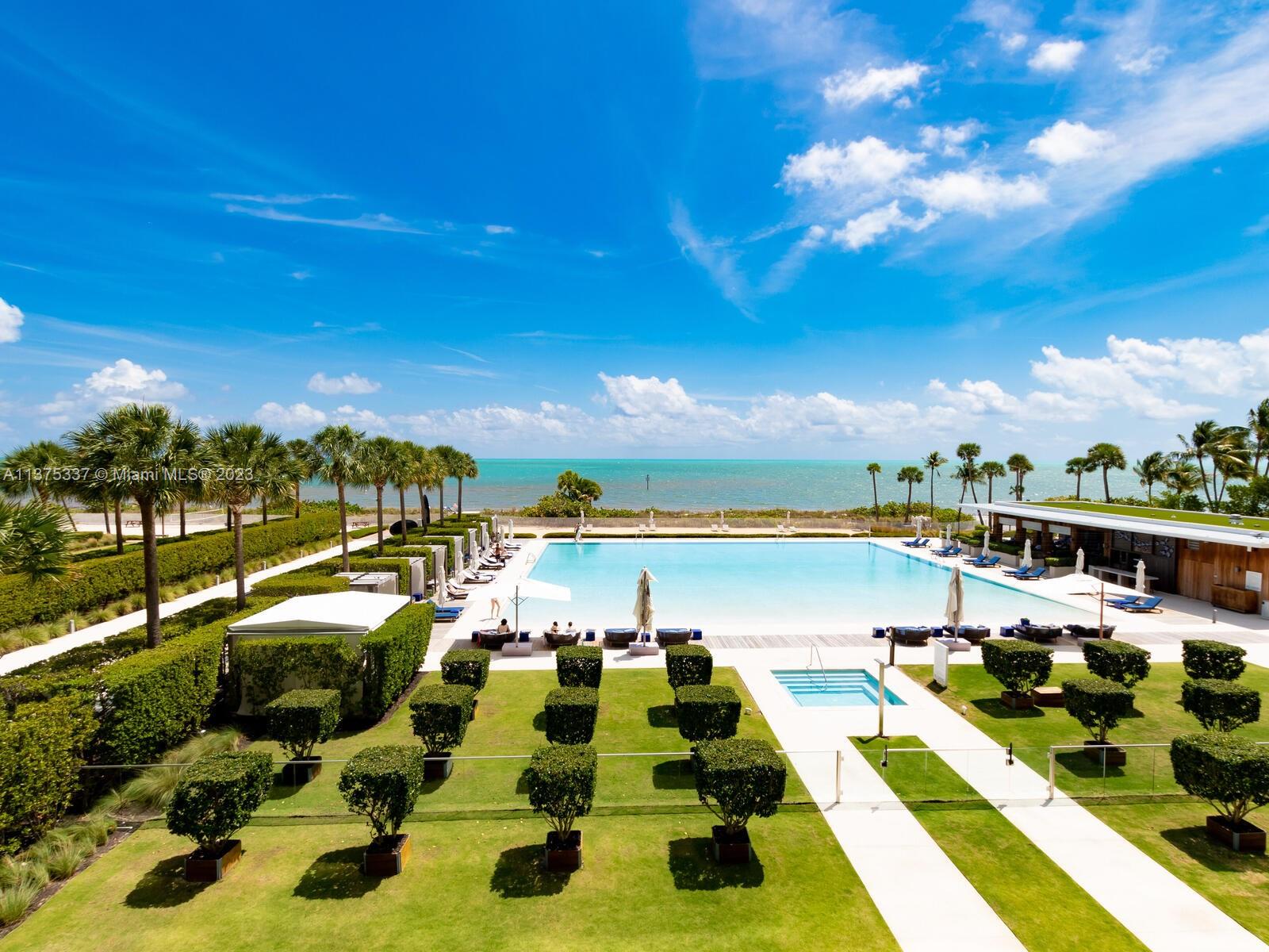 360 Ocean Dr # 304S