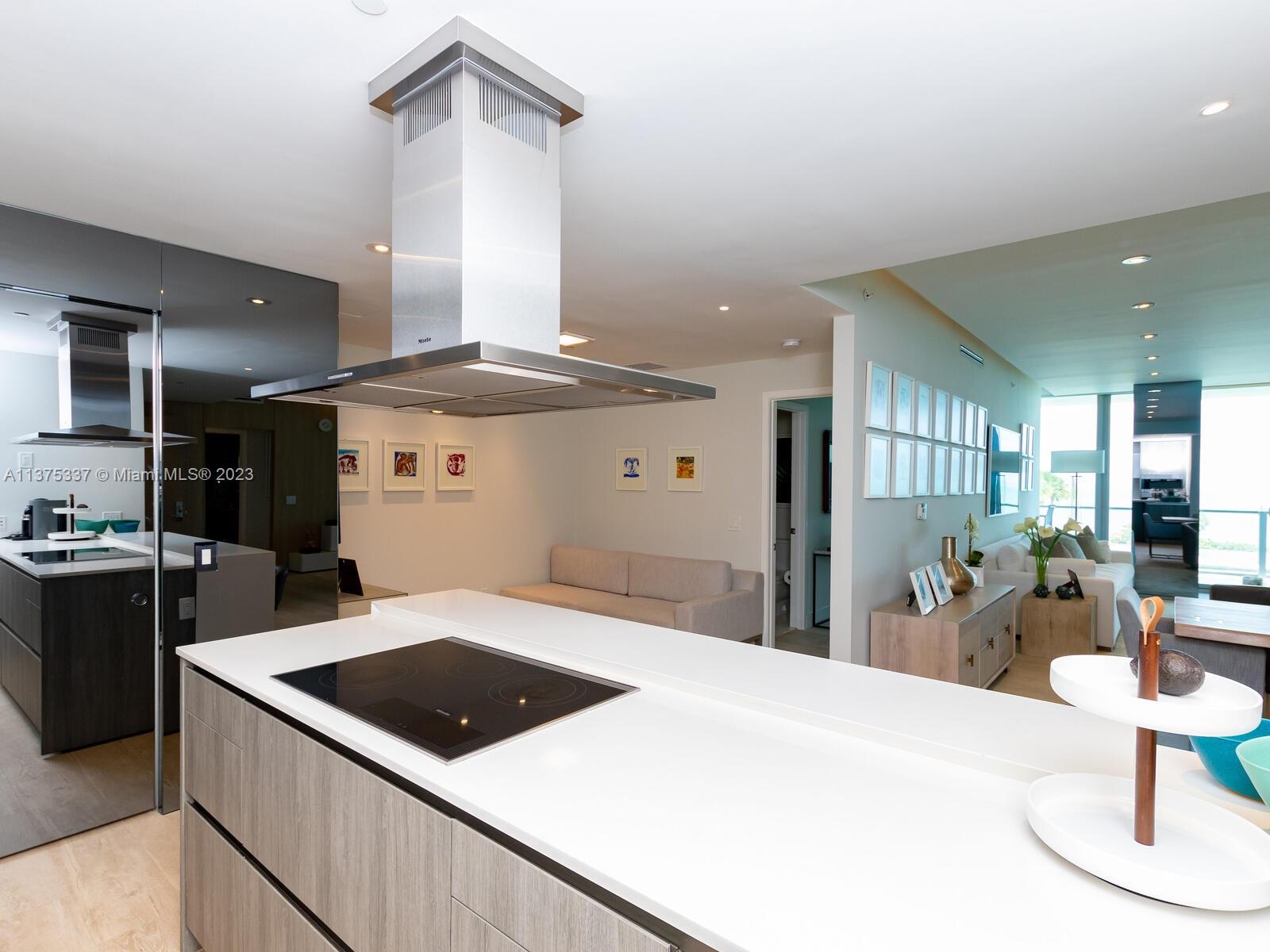 360 Ocean Dr # 304S