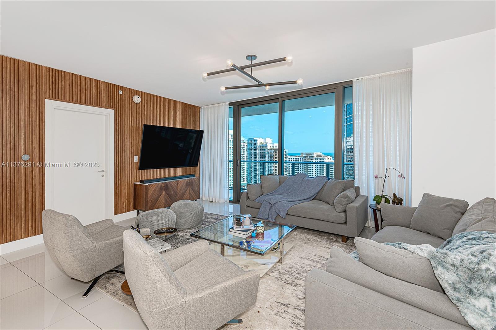 200 Biscayne Boulevard Way # 3608