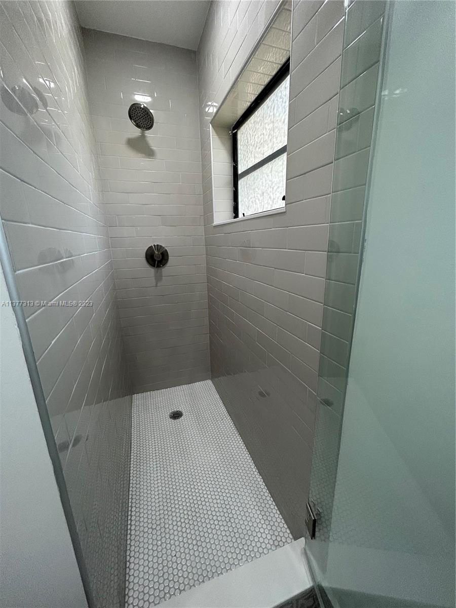 5758 SW 27th St Unit: -