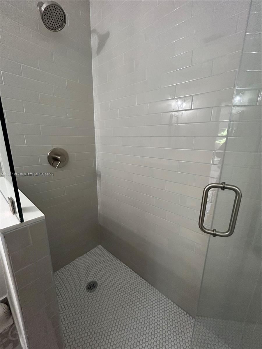5758 SW 27th St Unit: -