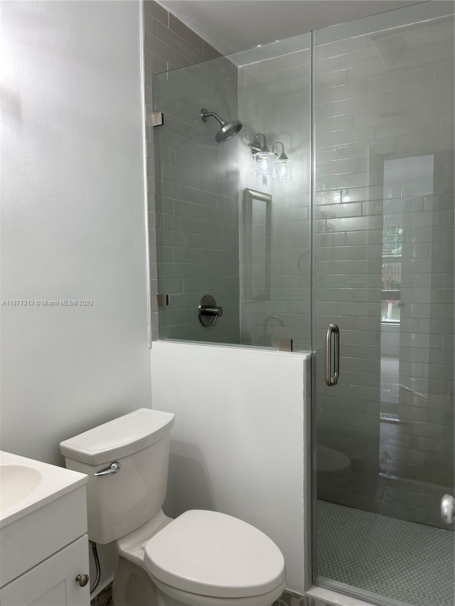 5758 SW 27th St Unit: -