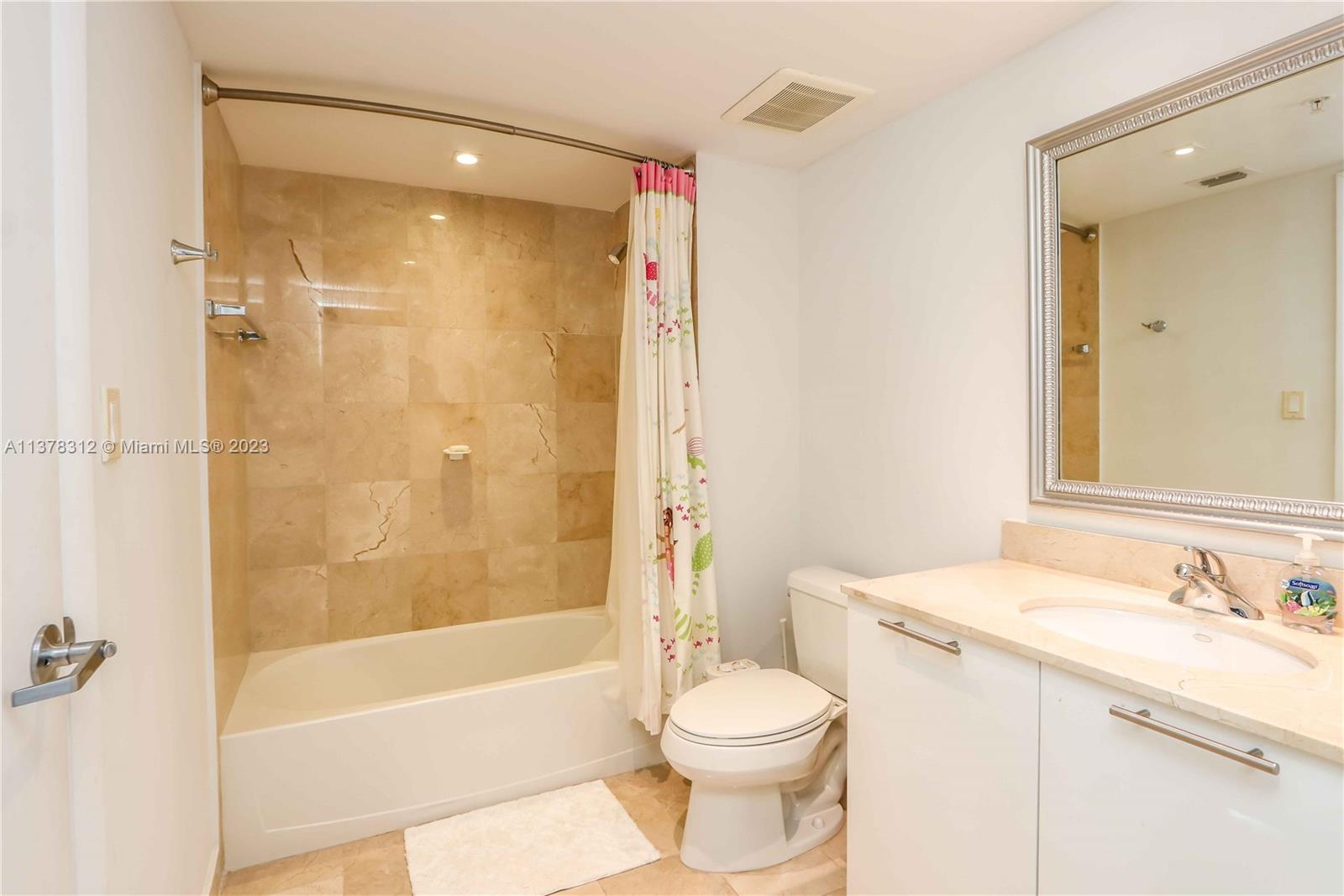 1800 N Bayshore Dr # 1201