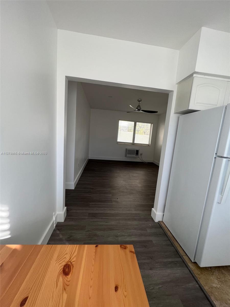 215 Zamora Ave # 8