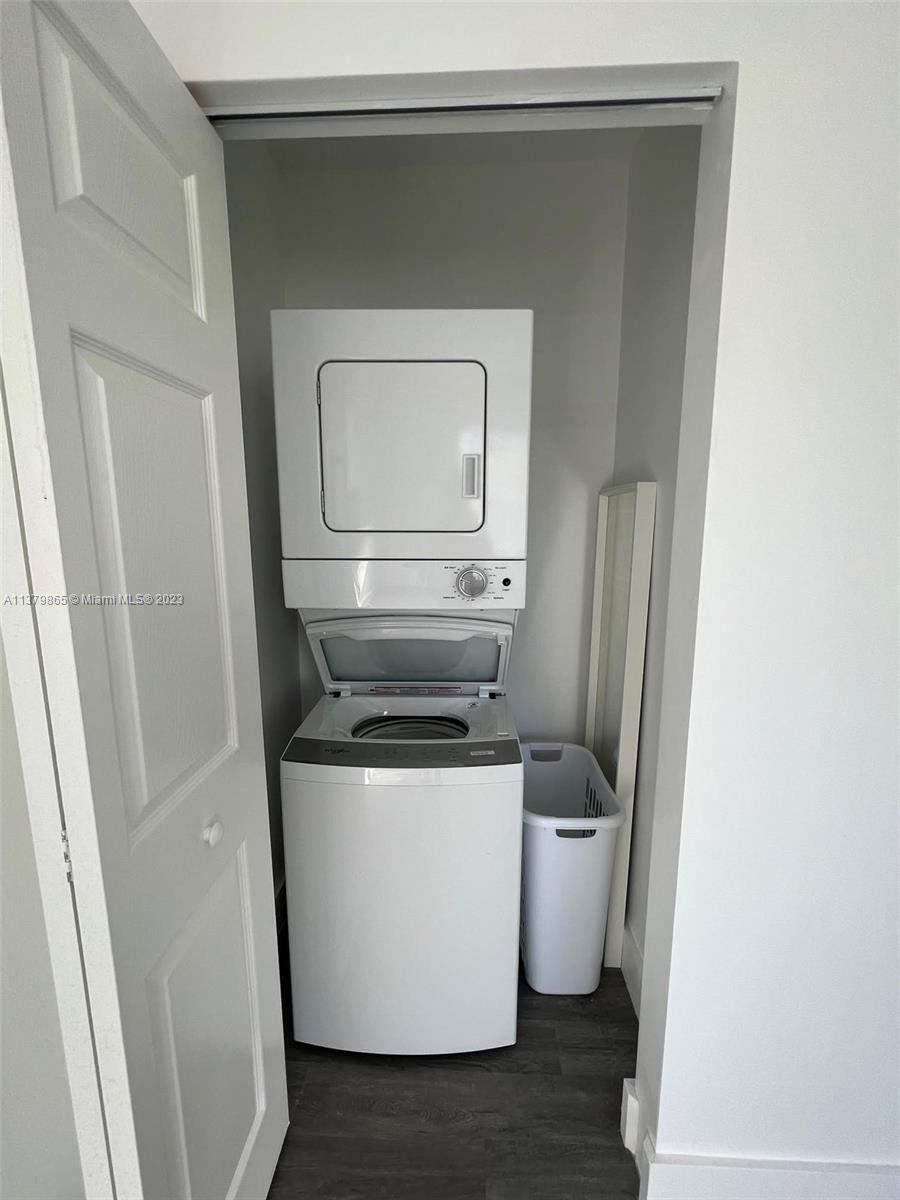 215 Zamora Ave # 8