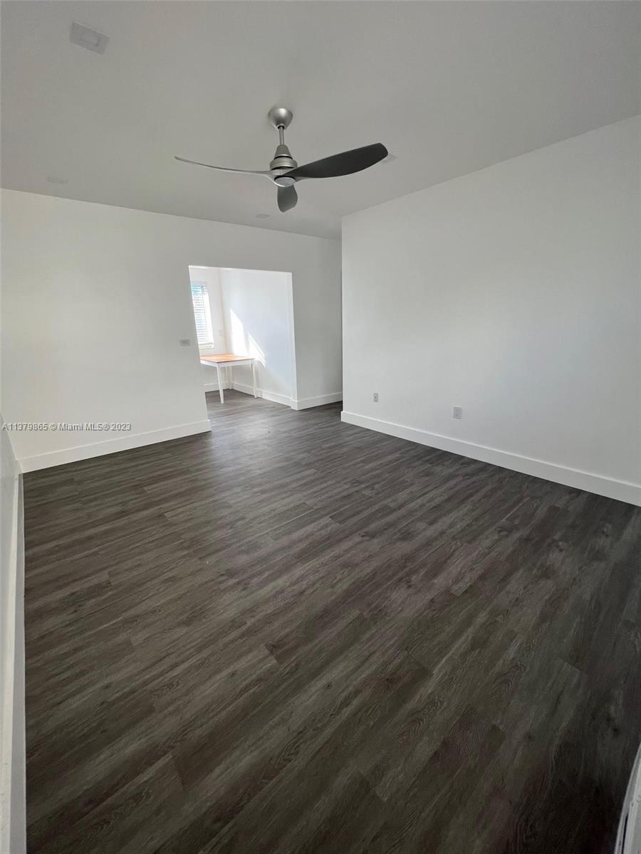 215 Zamora Ave # 8
