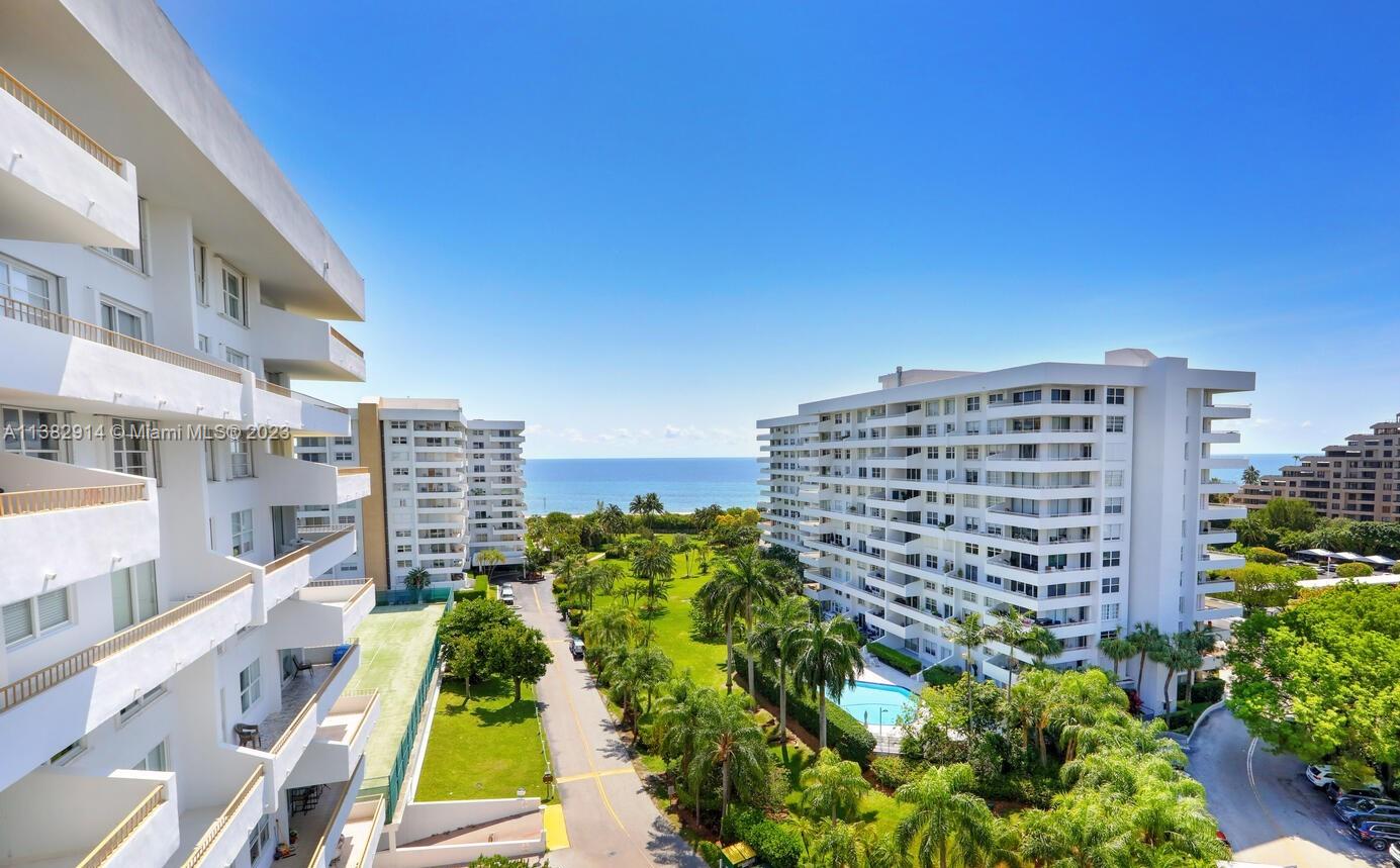 155 Ocean Lane Dr # 1009