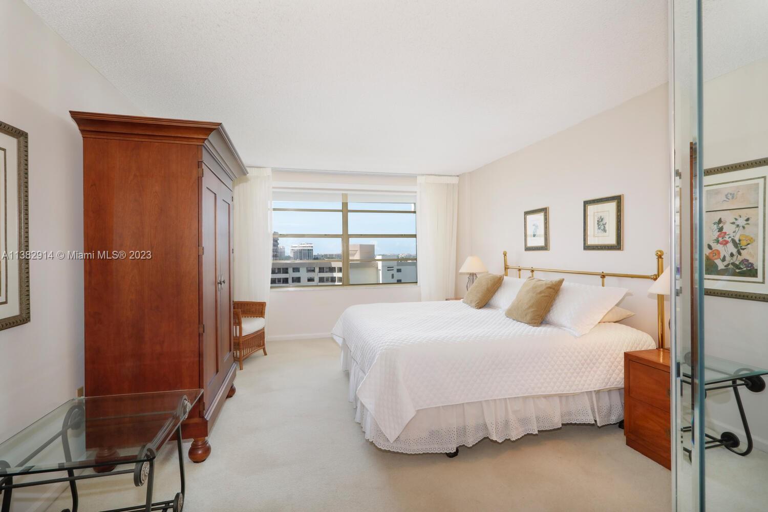 155 Ocean Lane Dr # 1009