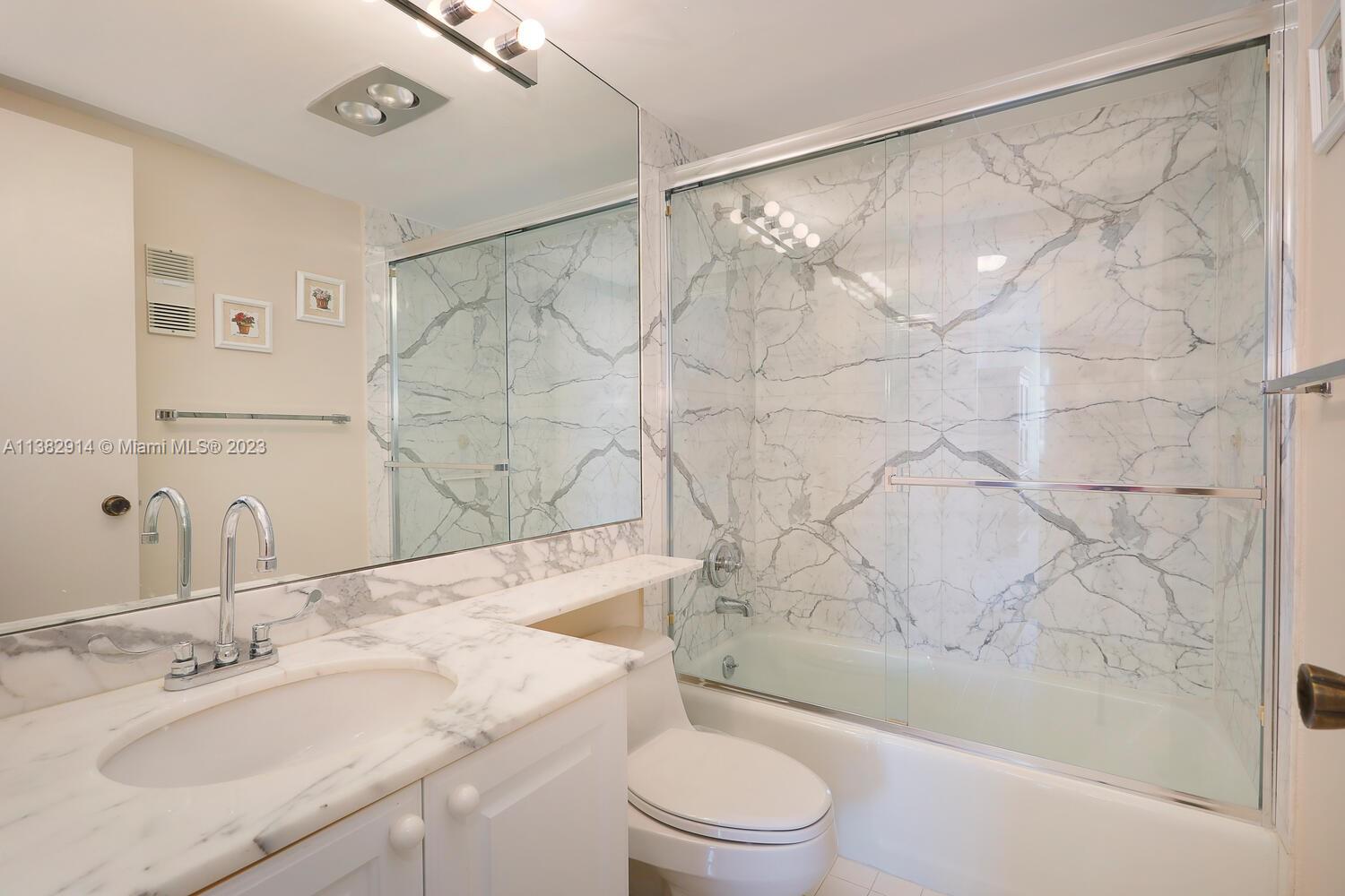 155 Ocean Lane Dr # 1009