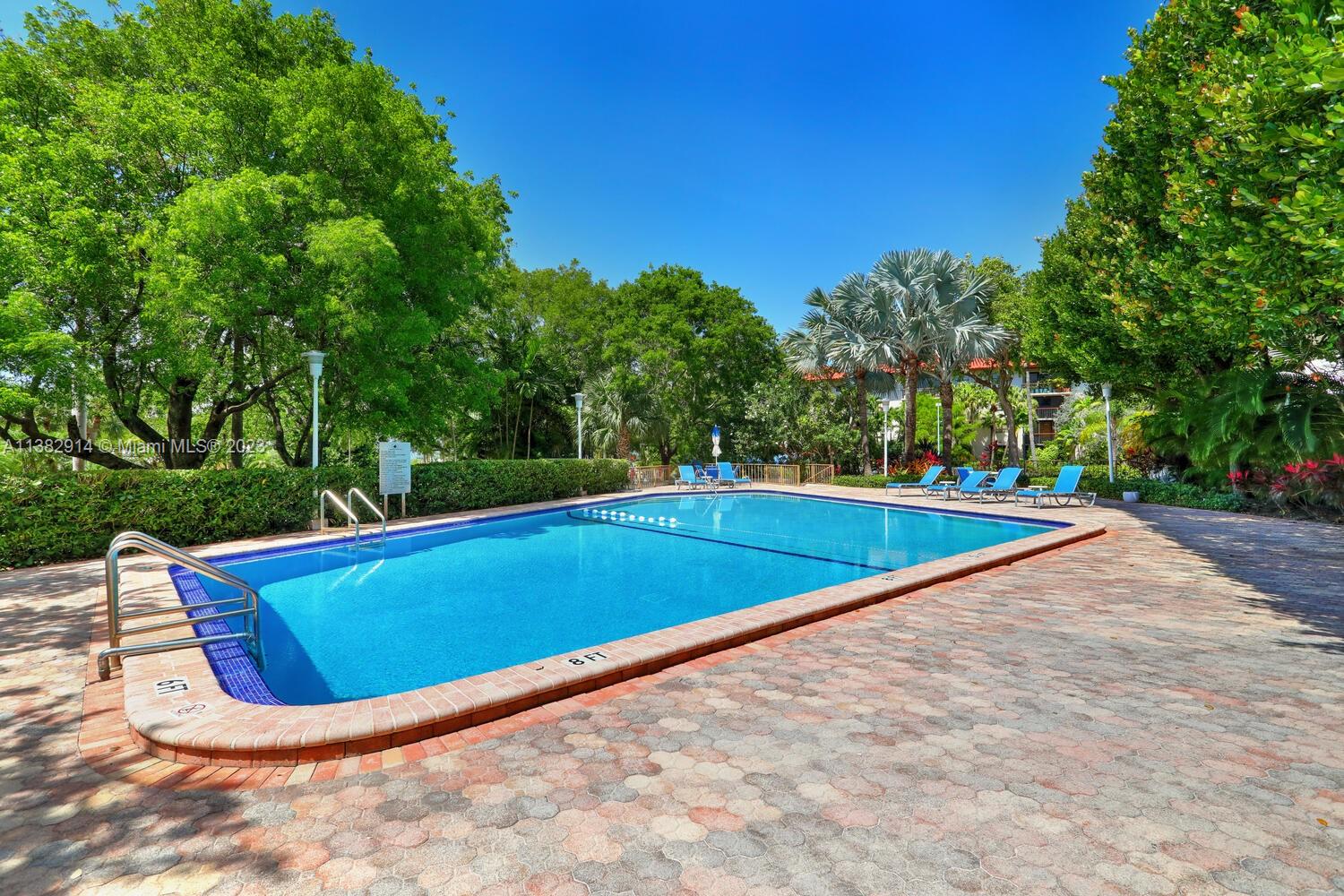 155 Ocean Lane Dr # 1009