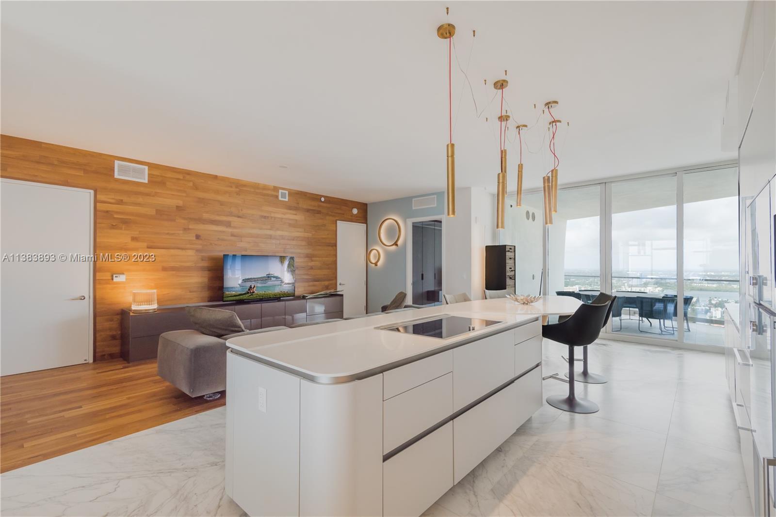 16901 Collins Ave # 4603