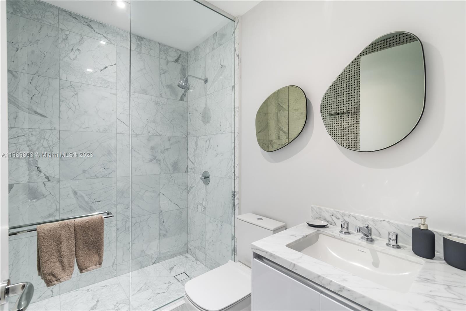 16901 Collins Ave # 4603