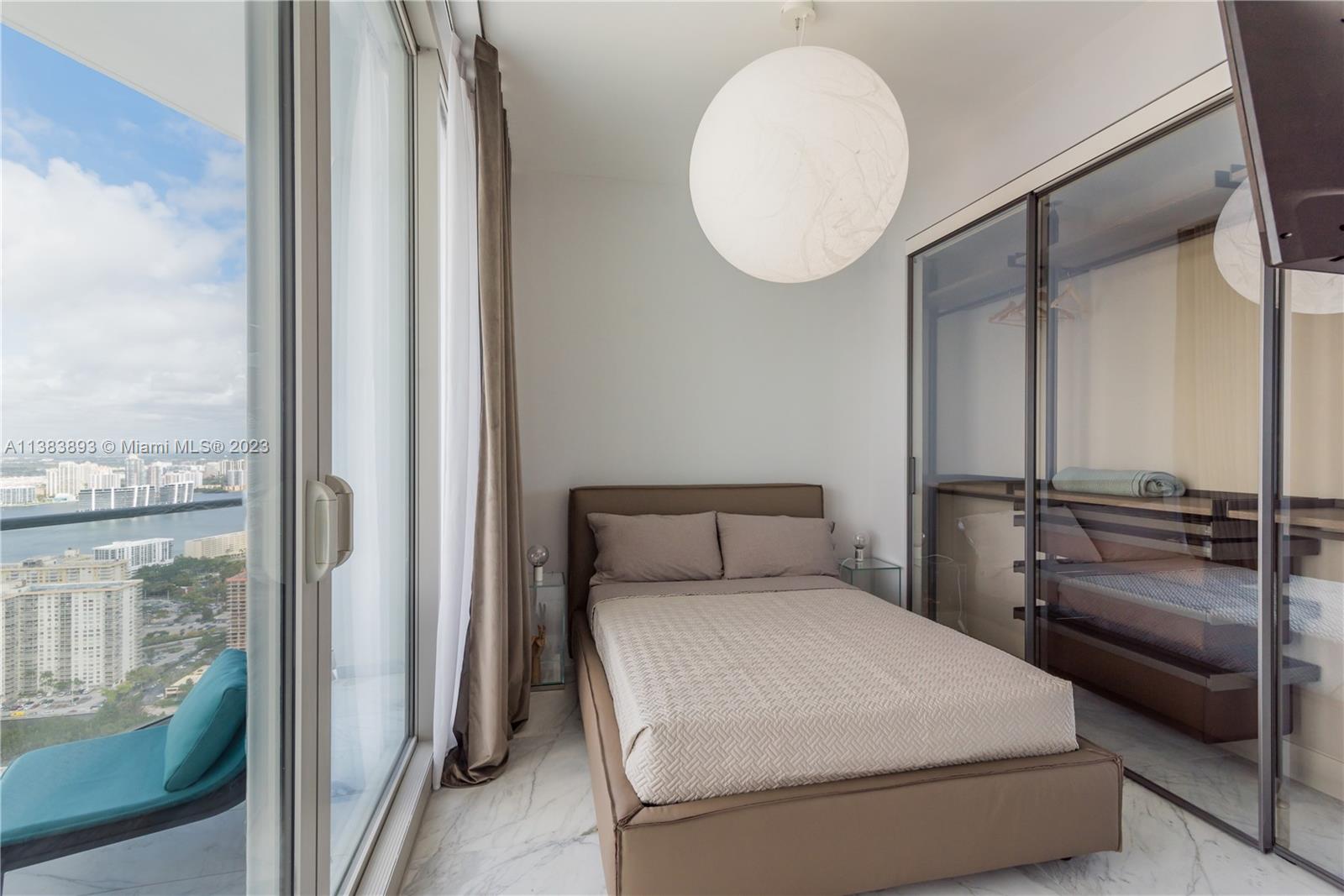 16901 Collins Ave # 4603