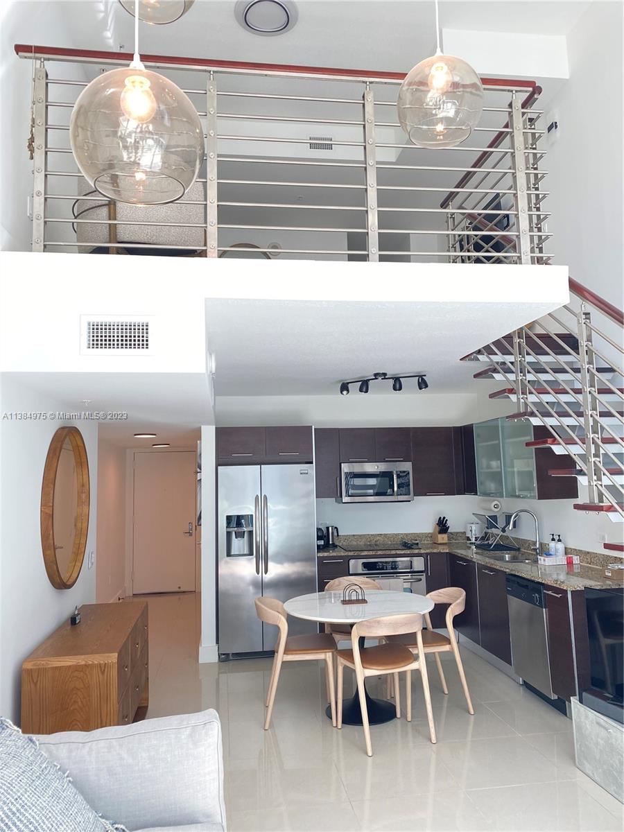 41 SE 5th St # 1112