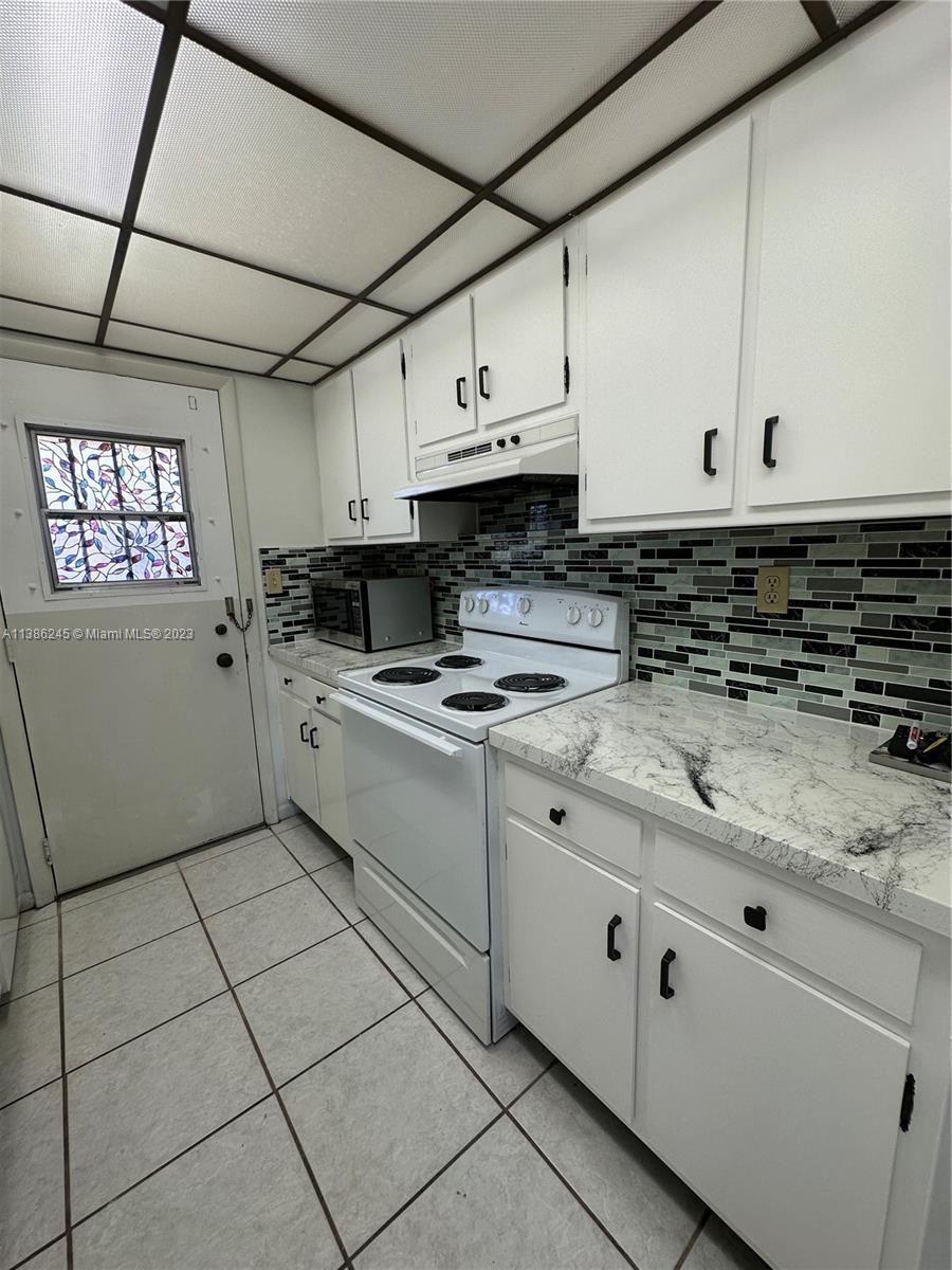 525 Coral Way # 405