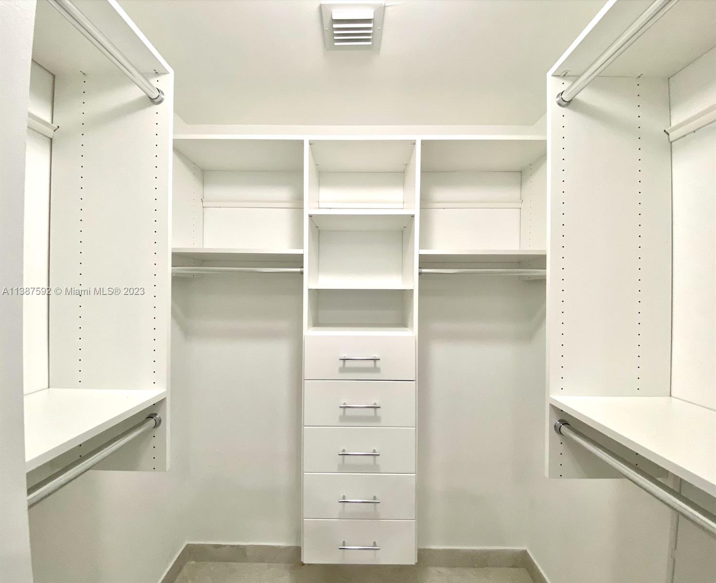 488 NE 18th St # 405