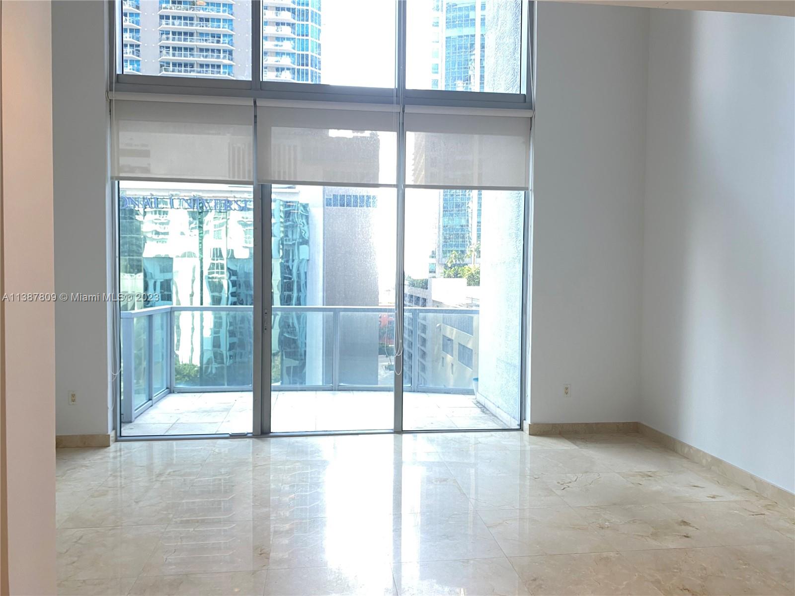 1060 BRICKELL AV # 1009