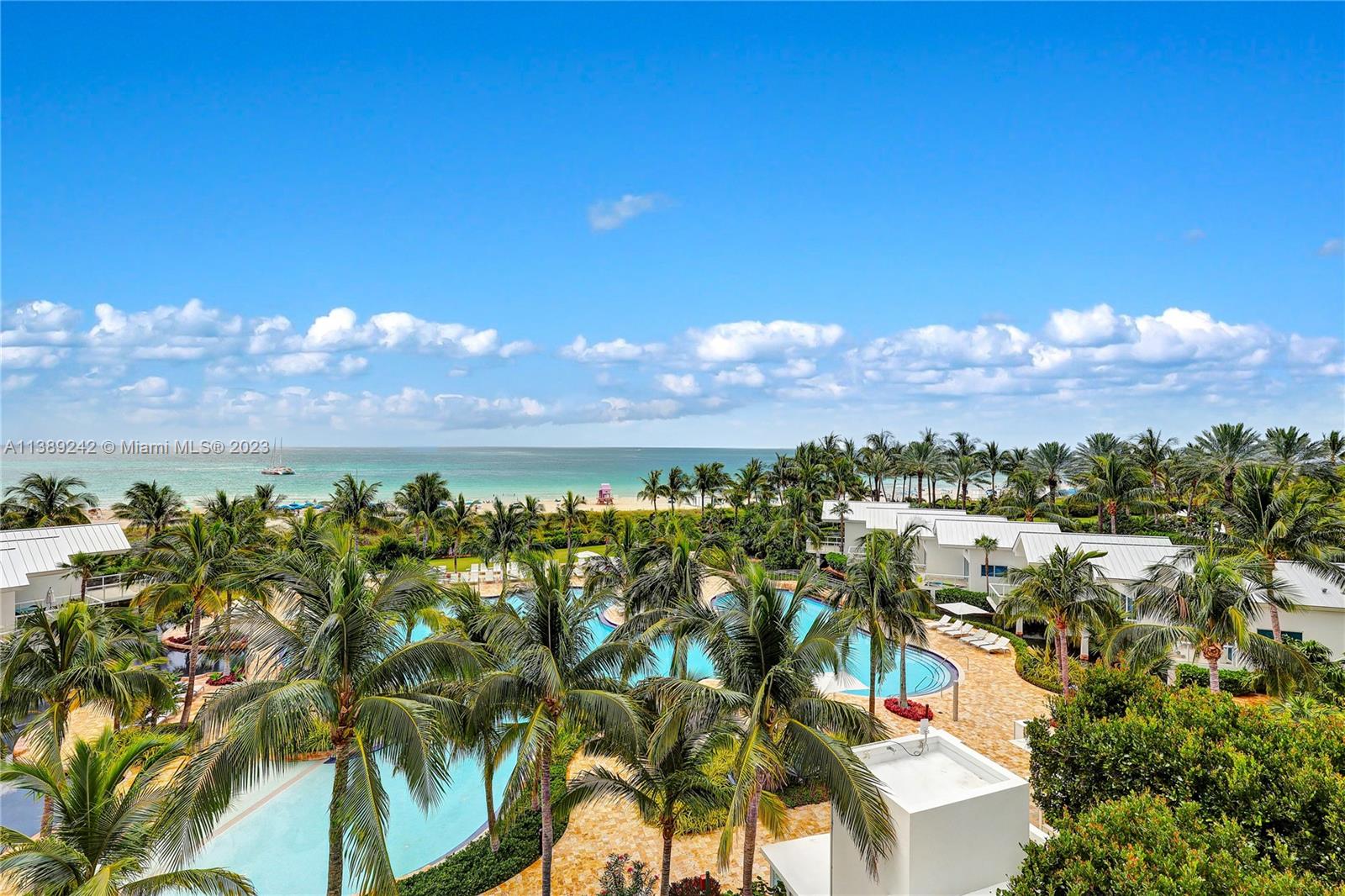 50 S Pointe Dr Unit: TWN4