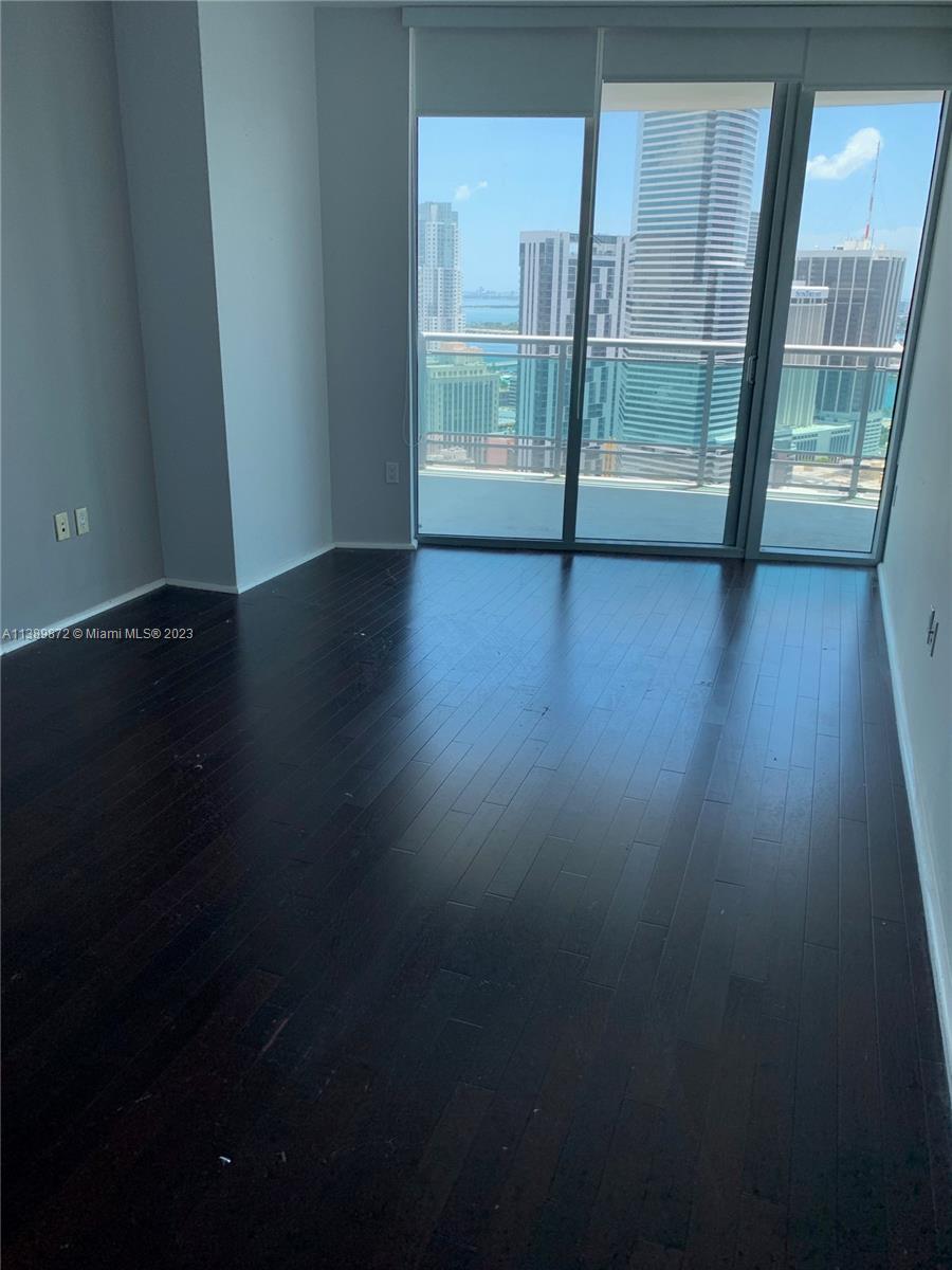 350 S MIAMI AV Unit: 3801