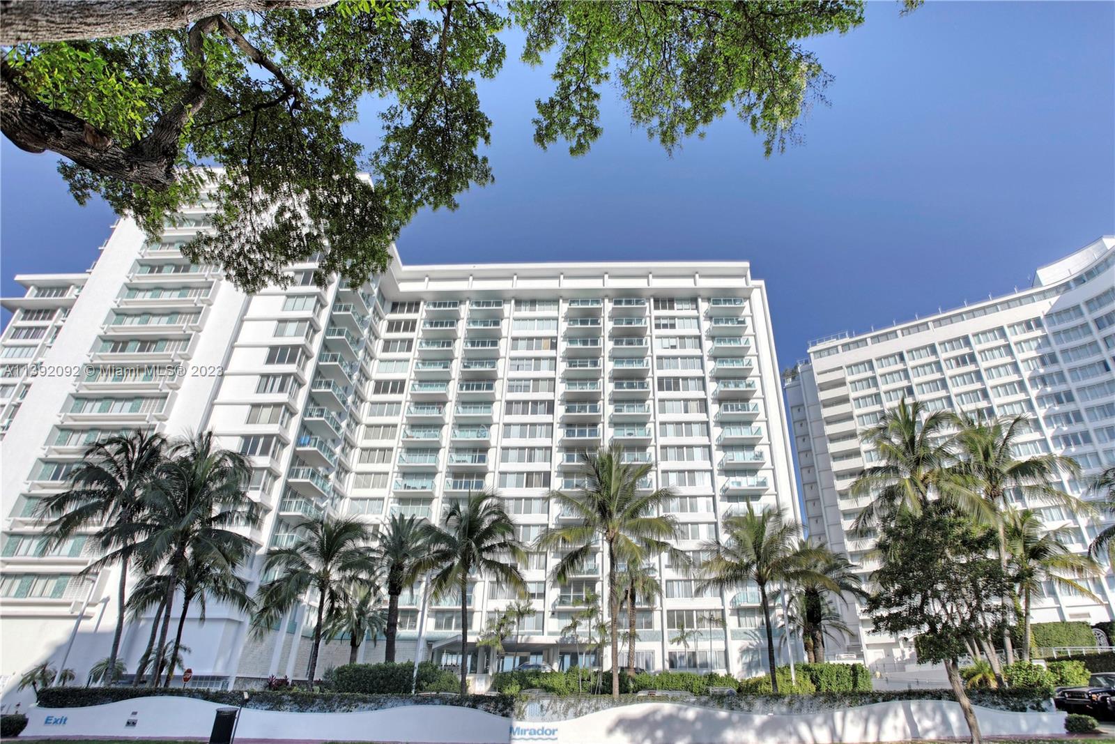 1000 West Ave Unit: PH22