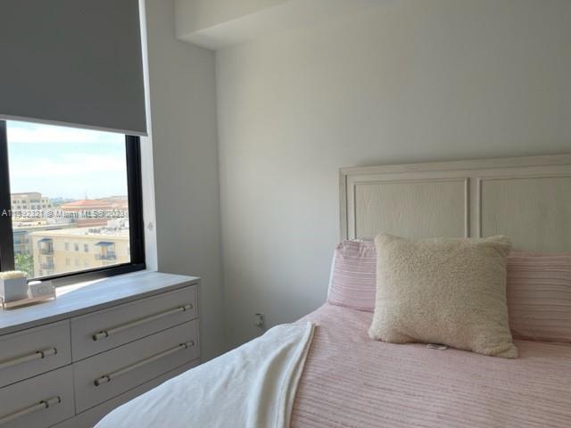 301 Altara Ave Unit: LPH909
