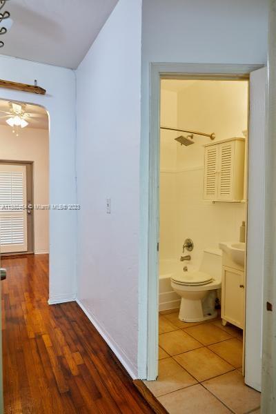 717 Jefferson Ave # 7