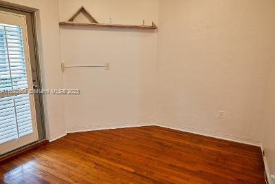 717 Jefferson Ave # 7
