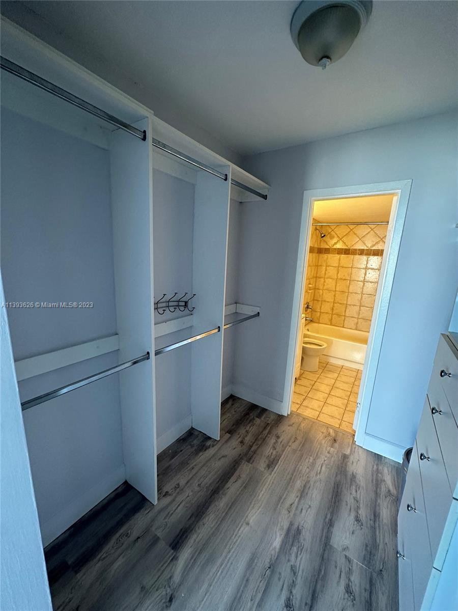 200 SE 15th Rd # 12G