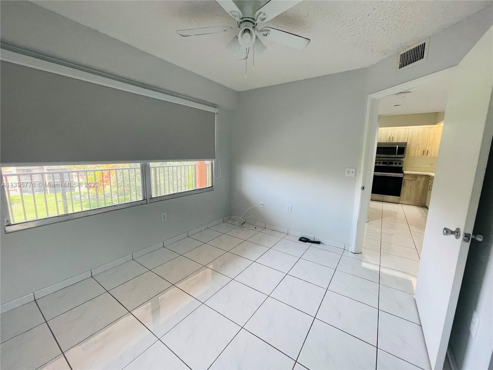 571 SW 141st Ave # 409N