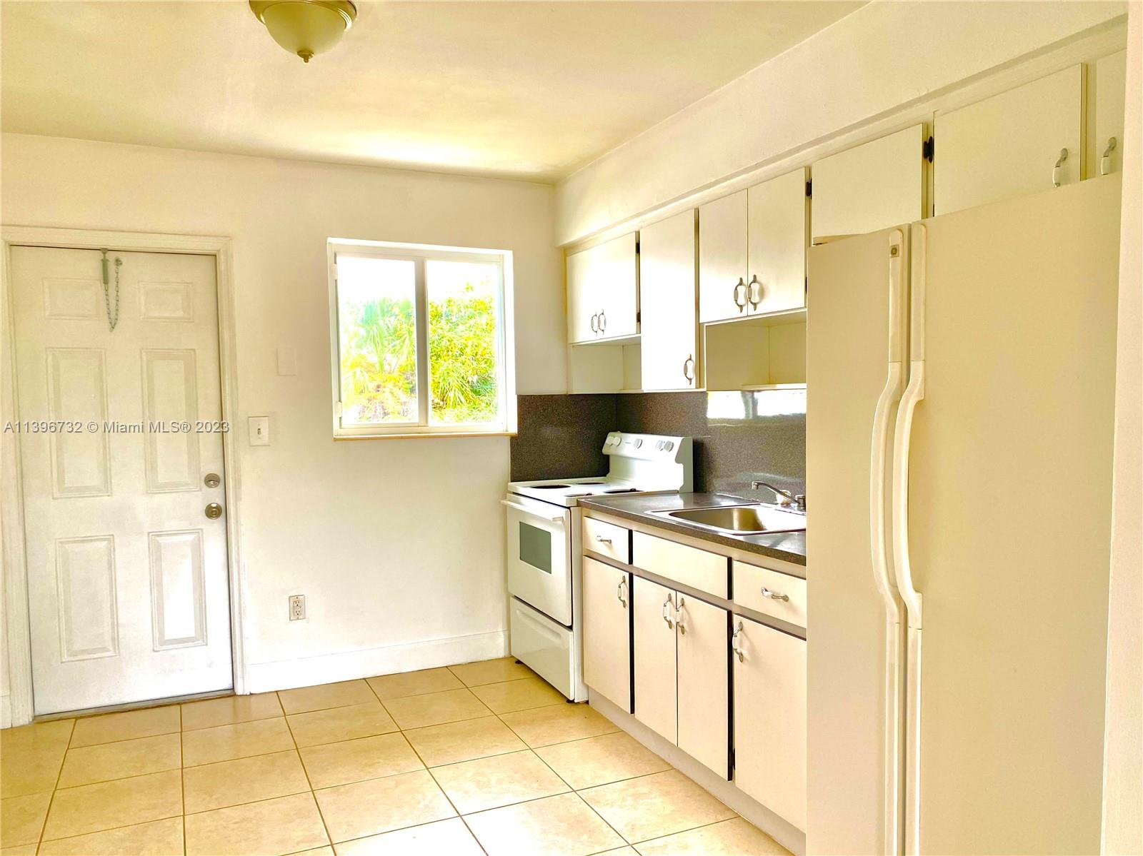 931 SW 29th Ave # 6