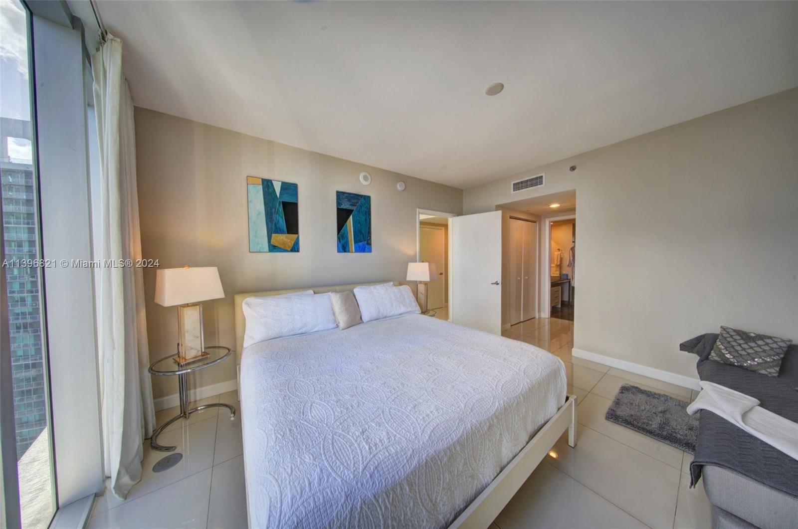 485 Brickell Ave # 3308
