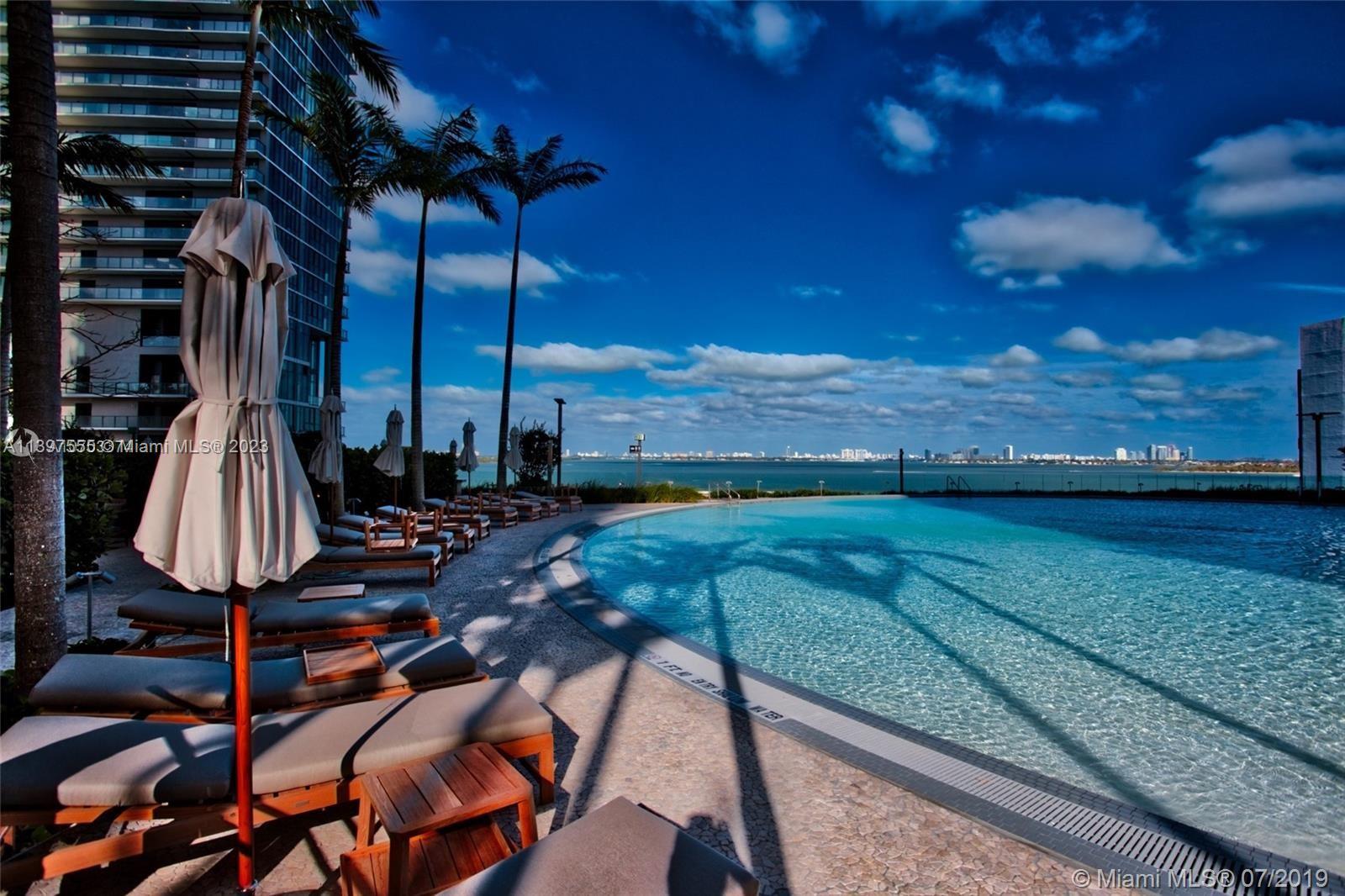 650 NE 32 Street # 4503