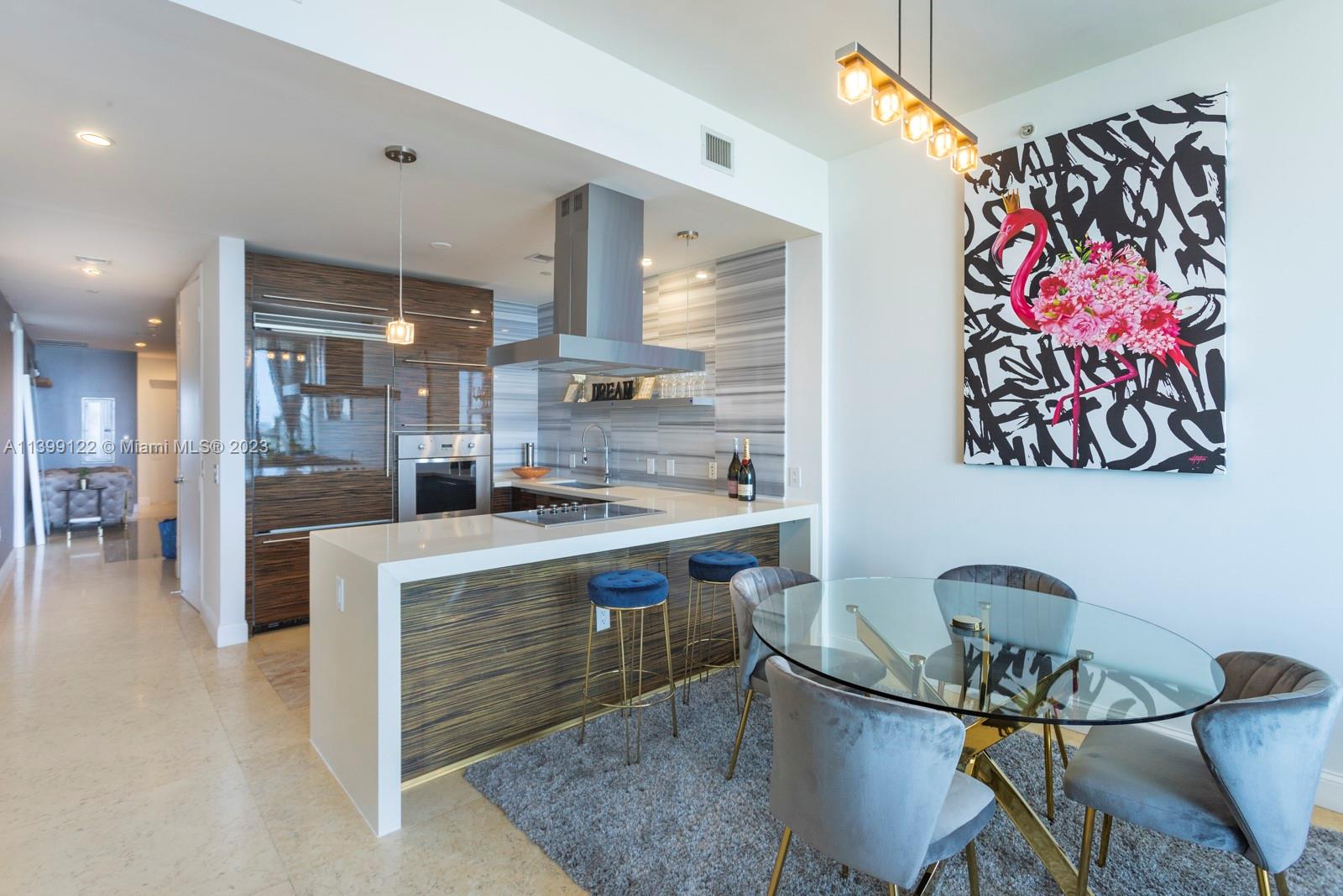 1100 Biscayne Blvd # 2803