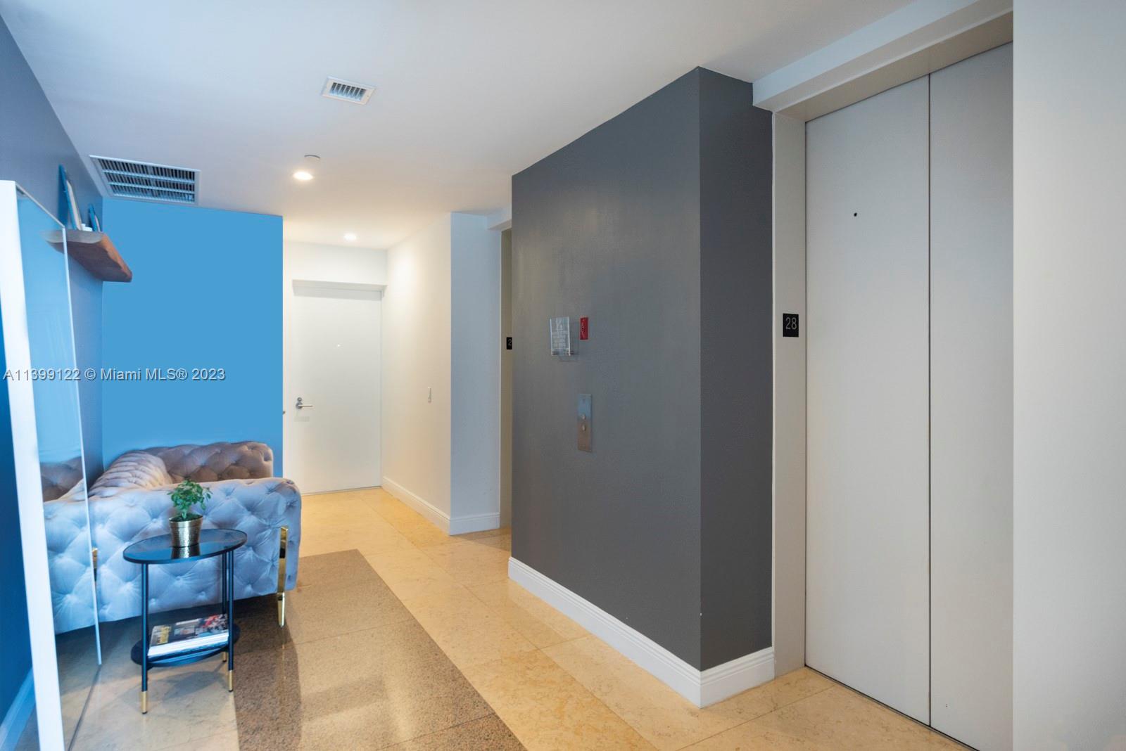 1100 Biscayne Blvd # 2803