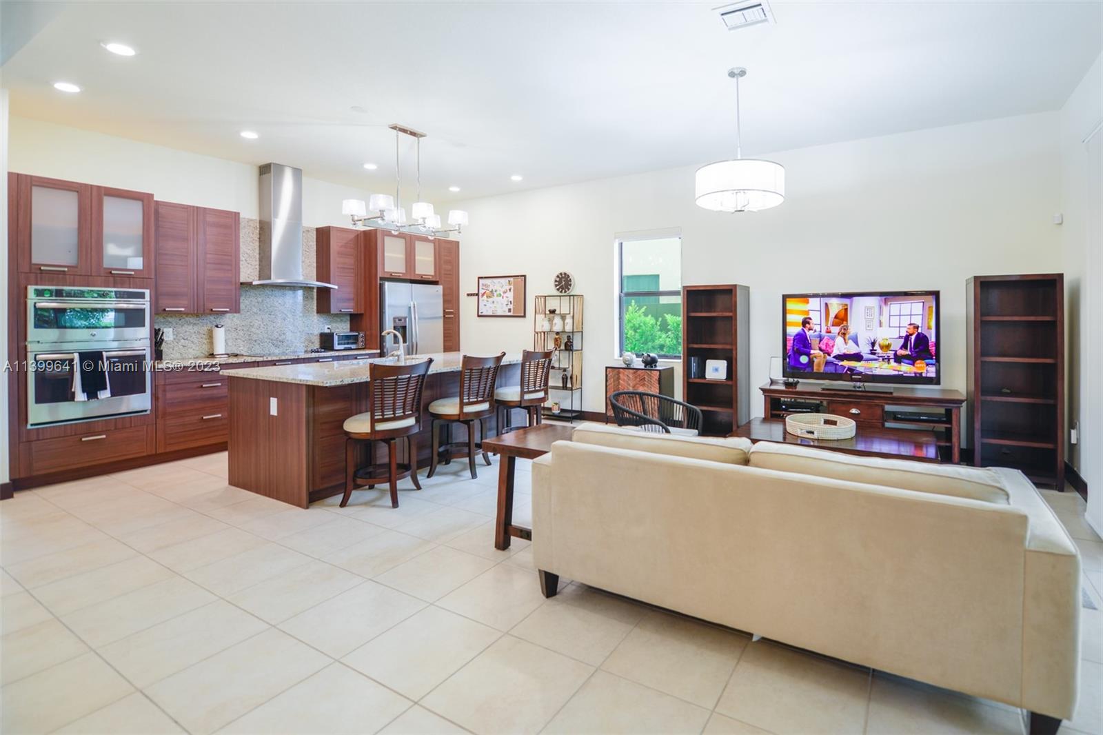 15450 NW 88th Ct
