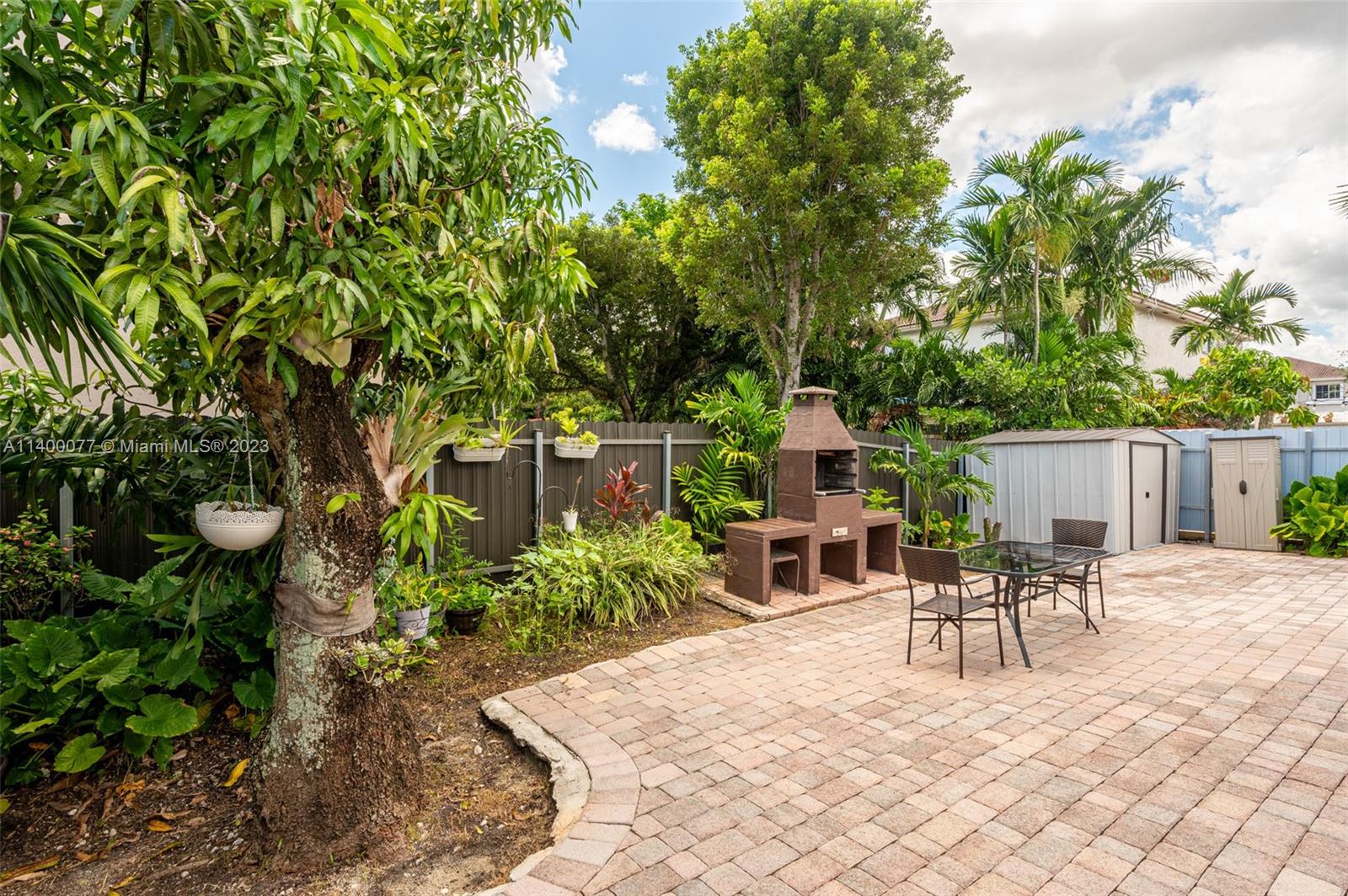 1823 SW 155th Ave