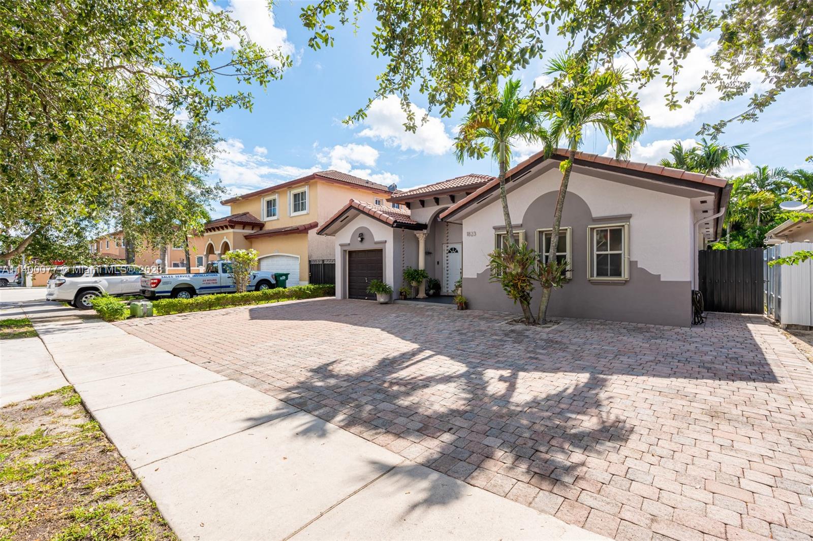 1823 SW 155th Ave