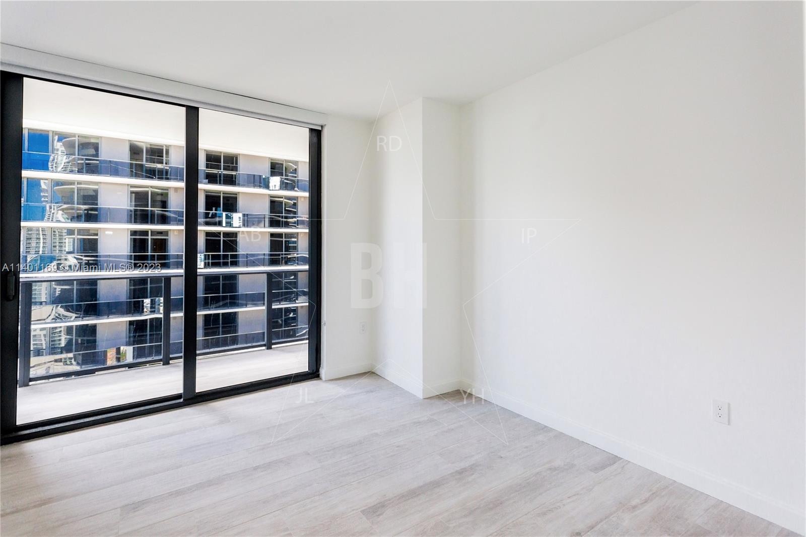 45 SW 9 ST # 3908