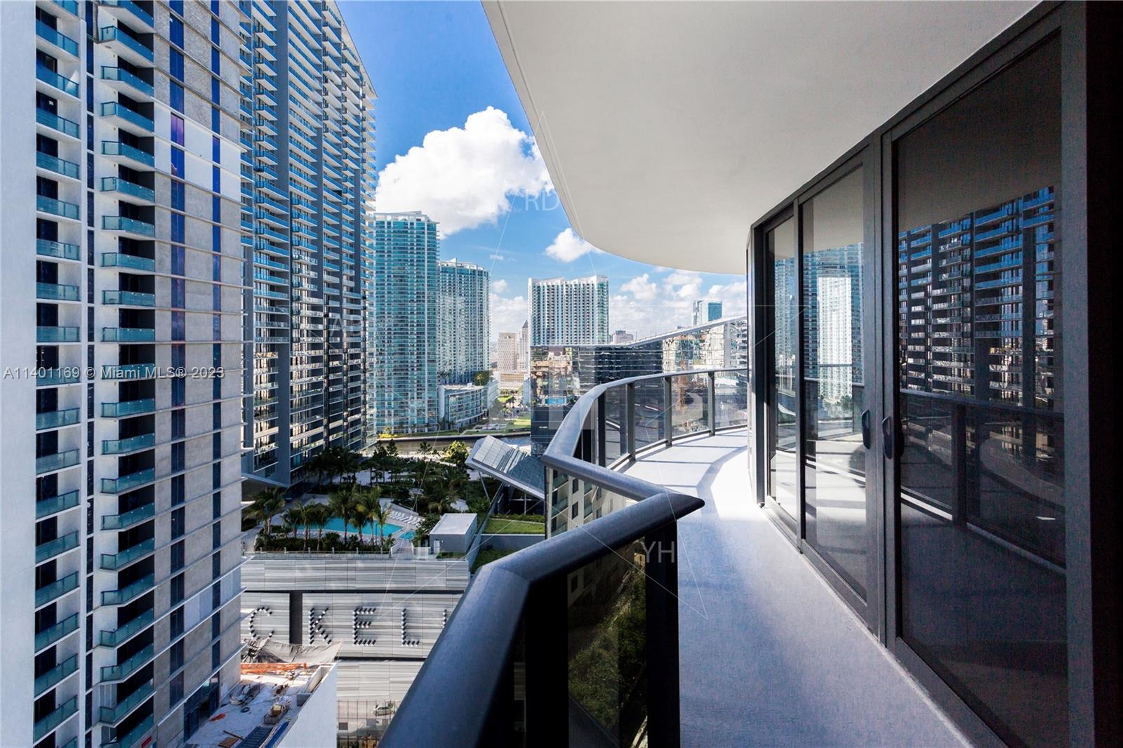 45 SW 9 ST # 3908