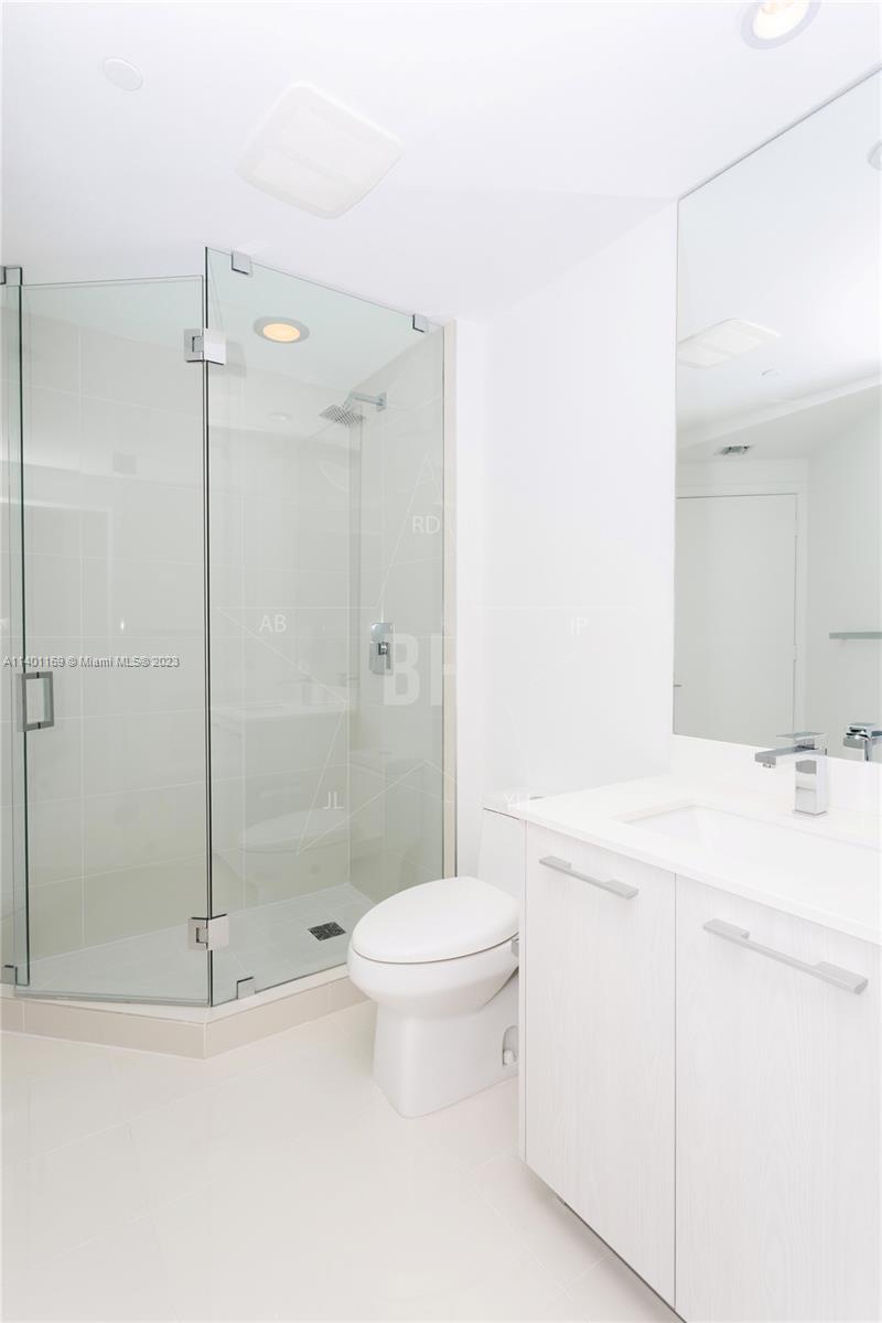 45 SW 9 ST # 3908