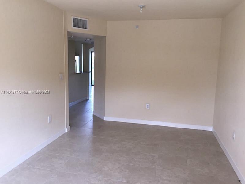 22301 SW 88 PL # 3 Unit: 105-3