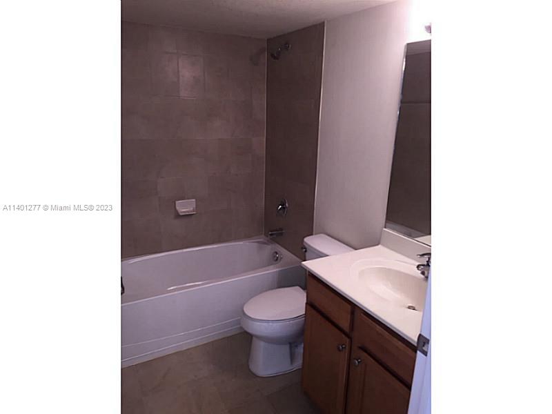 22301 SW 88 PL # 3 Unit: 105-3